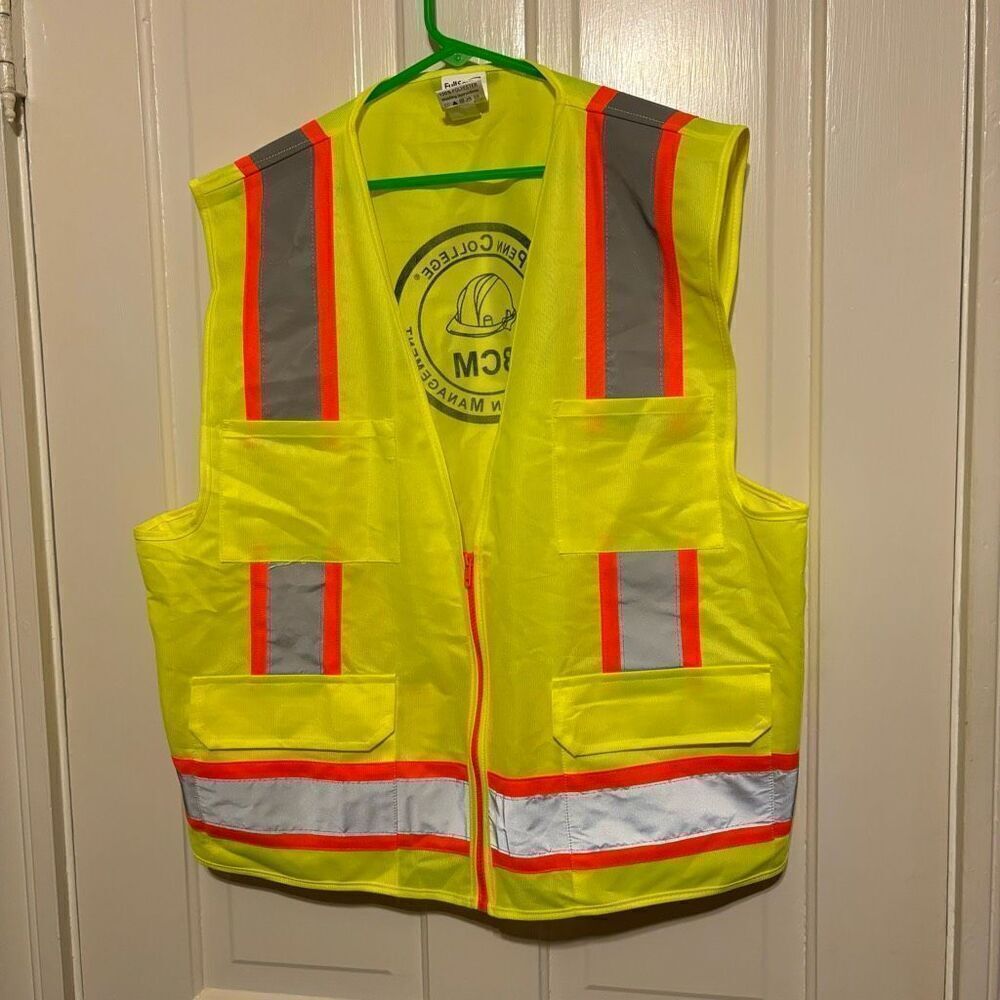 Full Source Size Large Unisex Reflective Vest Type R Class 2 Penn College